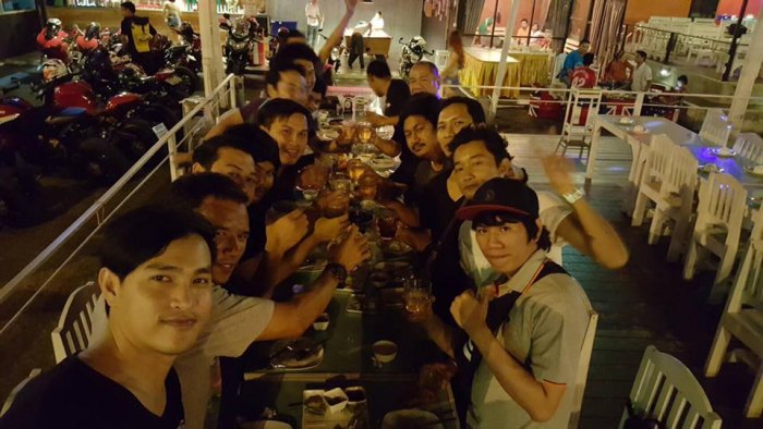 &&&นอกรอบ รังสิต นครนายก นวนคร :Rangsit Society ครบ 3 ปีเสาร์ 11 เมษา 5 โมงเย็น