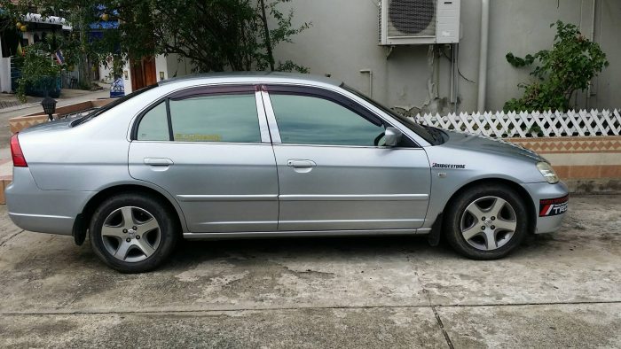 civic  dimention  exi  2001      auto  abs   สภาพสวย   ตัวถัง  บาง ๆ  เดิม ๆ    ไม่ติดแก๊ส