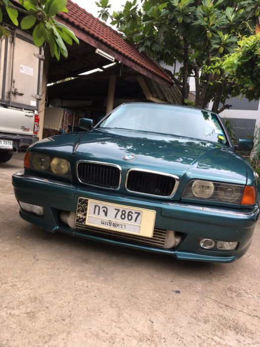 BMW E38 740il นำเข้าตัวนอกแท้ปี2000 เครื่อง 2J TURBO คู่