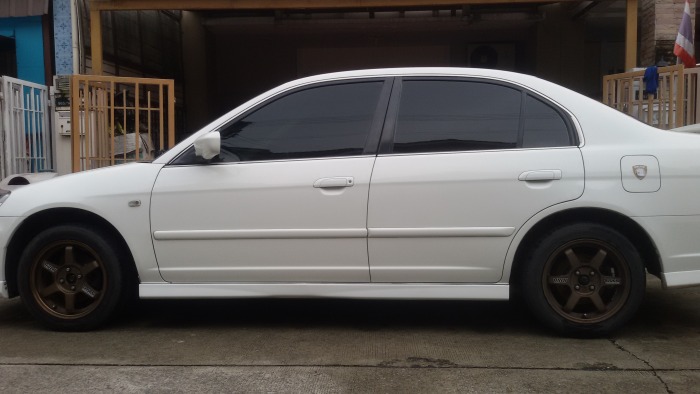 ​ขาย CIVIC รุ่น Dimension ปี 2002 RX สีขาวแท้ ล้อ TE37 ปลายท่อ JS ไบซัน
