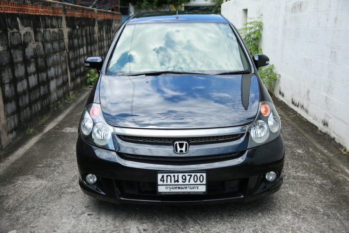 HONDA STREAM 2.0 E 2004 AUTO