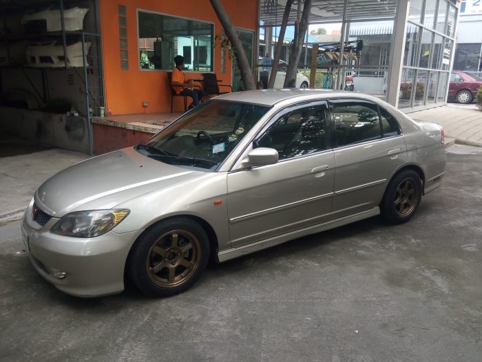 civic Es 1.7 ตัวท๊อป at ปี2005