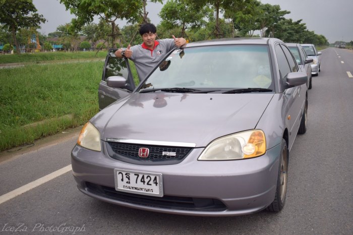 ชื่อ: วรวุธ ฉัตรไพศาบศิลป์
ขับรถ : Honda Civic ES ปี2001 สีเทา
พักอยู่ : กรุงเทพมหานคร
Log in:  สหายบาว. ศิษย์คงทน
ทะเบียน: วฐ7424
กลุ่ม: ES  Westgate 
ขอรับสติ๊กเกอร์ผ่านตัวแทนกลุ่ม