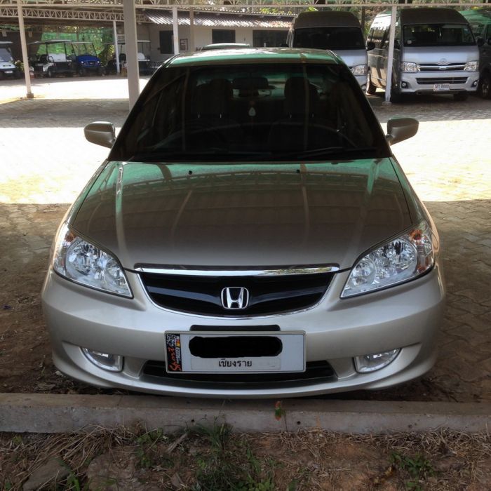 civic es (เกียm/tเดิม) เครื่อง1.7 vtec สีน้ำตาลครับ ปี2004