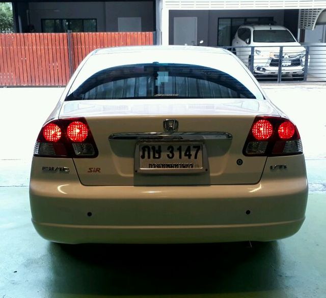ขายรถ Honda Civic Es Dimension ปี 2001 ภาษีเต็ม ตัวท๊อป สีขาว VTi 1.7 AT Sedan