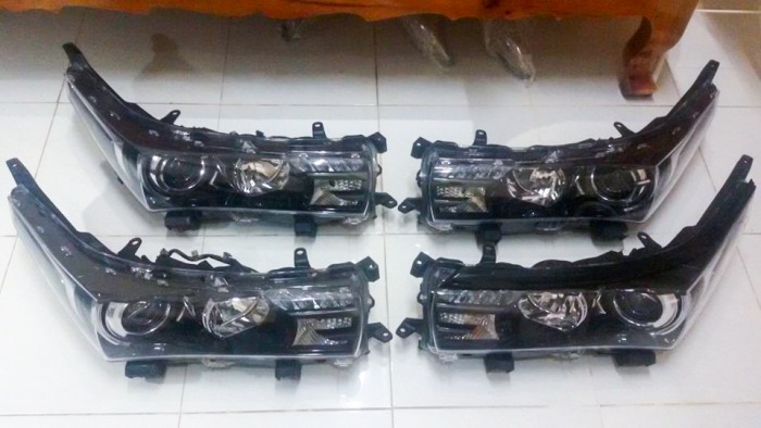 ไฟหน้าฮอนด้า HR-V LED โปรเจคเตอร์ ,ALTIS 2014,ฟอร์จูนเนอร์ ,พรีอูส,แอ๊คออด, ACUAL TL