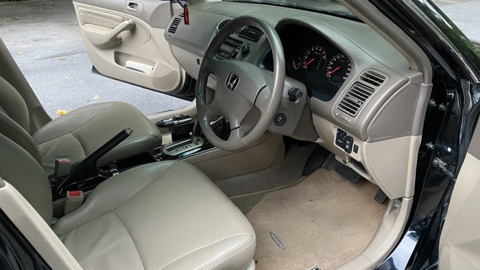ขาย Honda Civic Dimension 1.7VTi Vtec ASL สีดำมุก ตัวท๊อป ปี 2003 ราคา 149,000 บาท