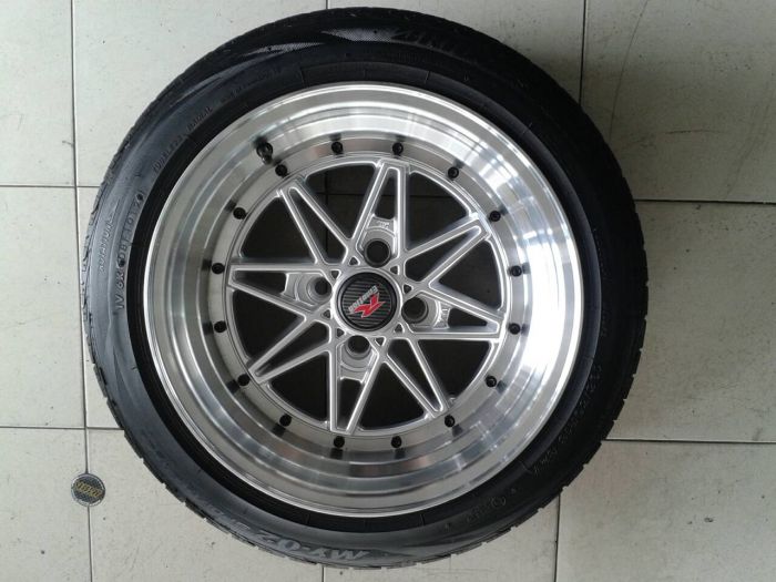 ขายล้อขอบ 15x8  4/100 พร้อมยาง