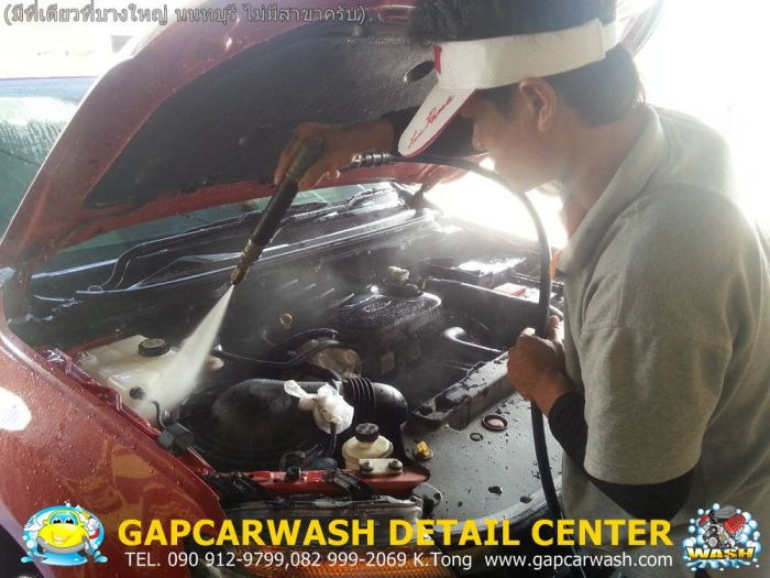 บริการทำความสะอาดภายในรถยนต์