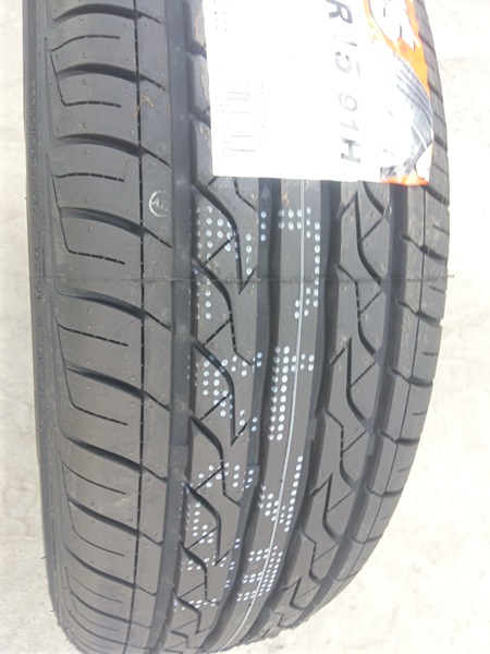 ขายยาง195/65/15 ปี 16 MAXXIS M