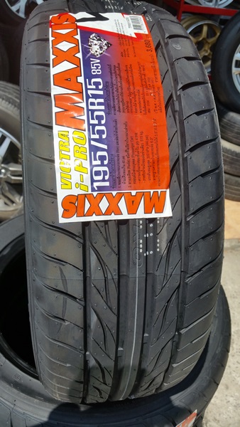 ขายยาง195/55/15ปี 16 MAXXIS I