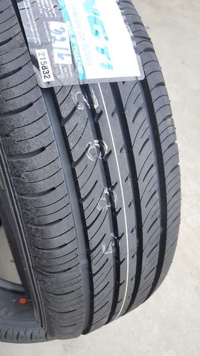 ยางใหม่185/60/15 ปี 16 DUNLOP