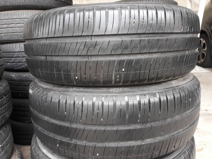 ขายยางเก๋ง 185 60R15 ปี 2018 michelin xm2 สัปดาห์ที่ 21 28 ปี 18 จำนวน4 เส้น ราคา 2500 บาทต่อสี่เส้น